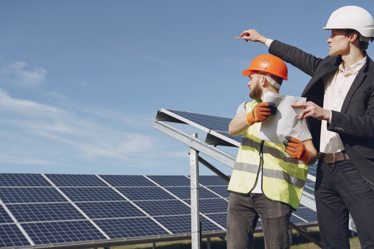 Como ejecutar un Proyecto Fotovoltaico – 7 Claves para una Instalación Perfecta